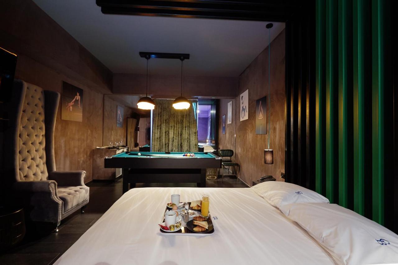 The Crystal Blue Xaidari Hotel Skaramangás Екстериор снимка