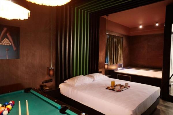 The Crystal Blue Xaidari Hotel Skaramangás Екстериор снимка