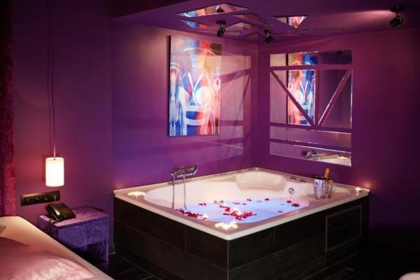 The Crystal Blue Xaidari Hotel Skaramangás Екстериор снимка